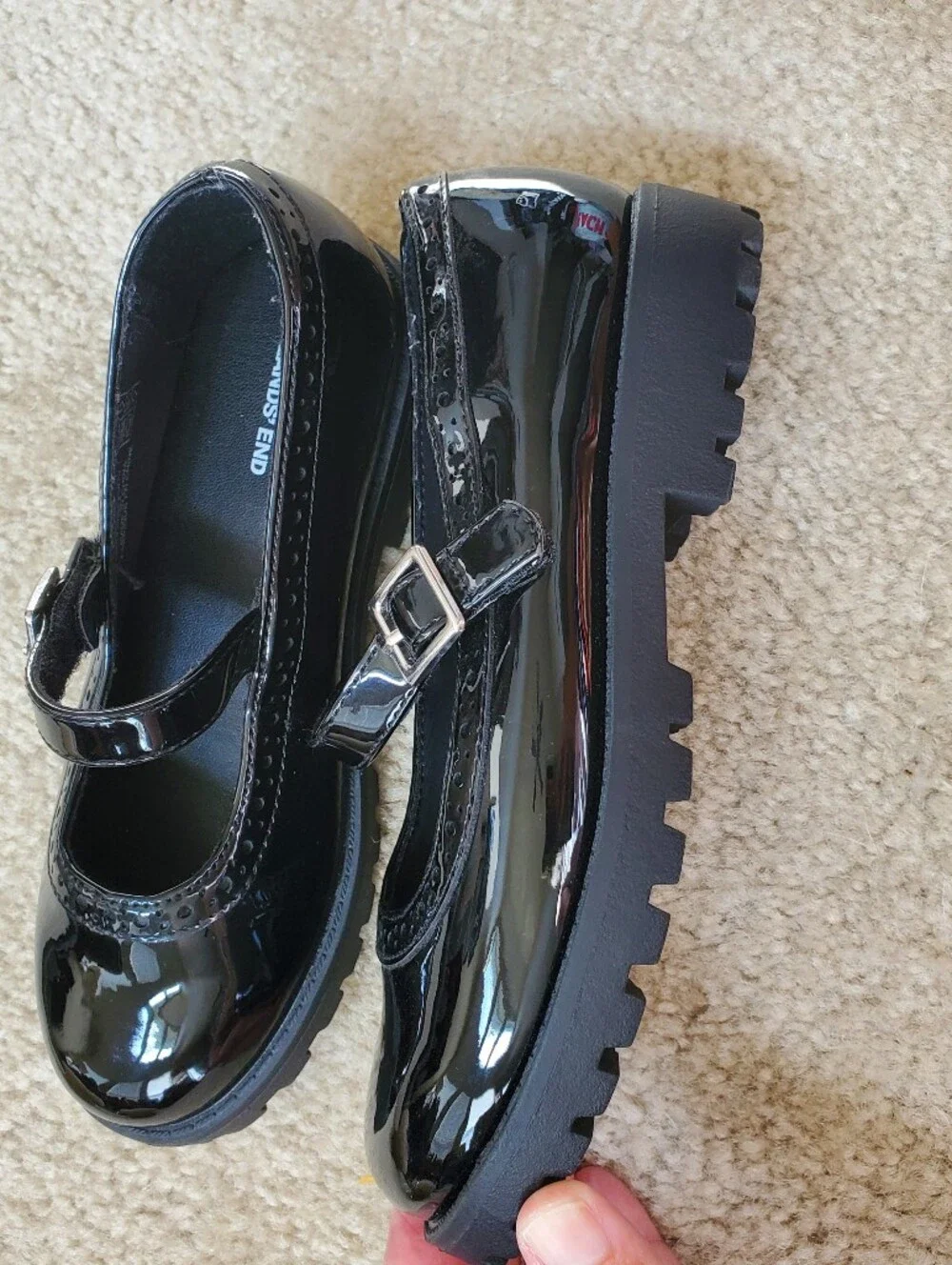Lands' End Black Patent Youth Mary Jane with Buckle.  Size 13
